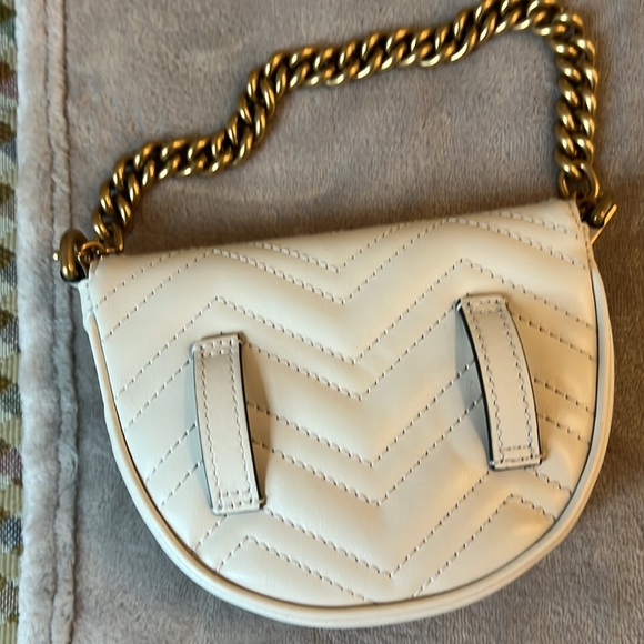 GG Marmont leather belt bag - Picture 6 of 11